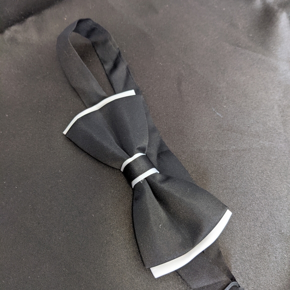 BowTies (3/20) - Picture 4 of 8